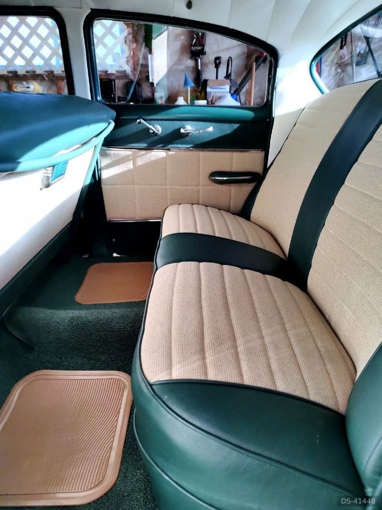 1953 Pontiac Chieftain Pathfinder Deluxe in Cobourg 9