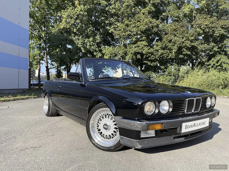 1987 BMW E30 Cabrio in Praha 2
