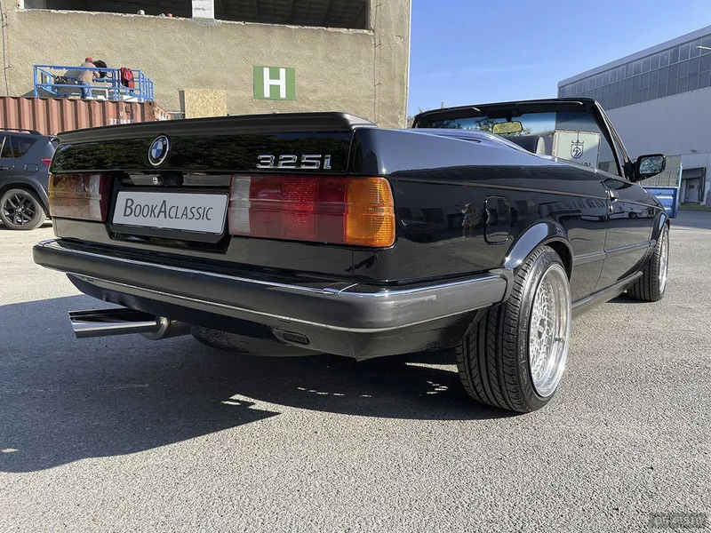 1987 BMW E30 Cabrio in Praha 3