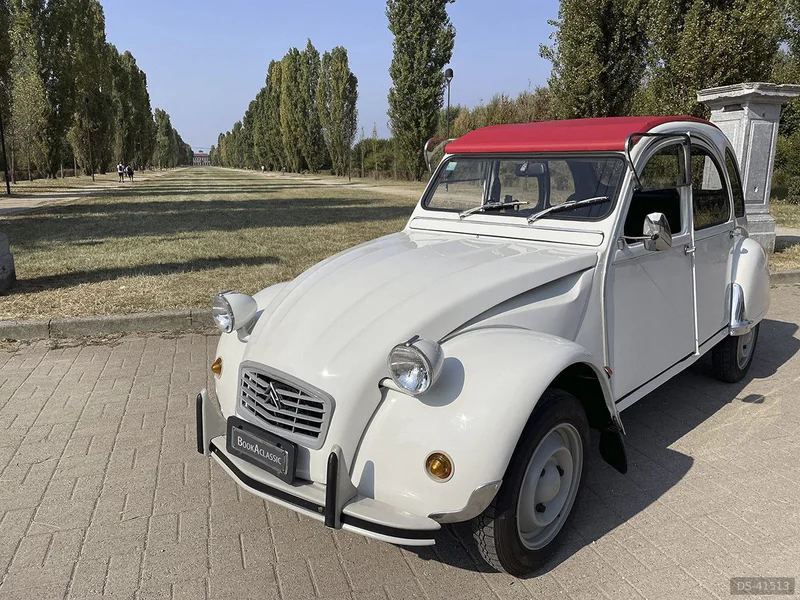 1984 Citroen 2cv in Paderno Dugnano 3