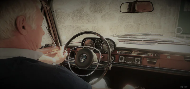 1969 Mercedes-Benz 280 Se in Porto 3