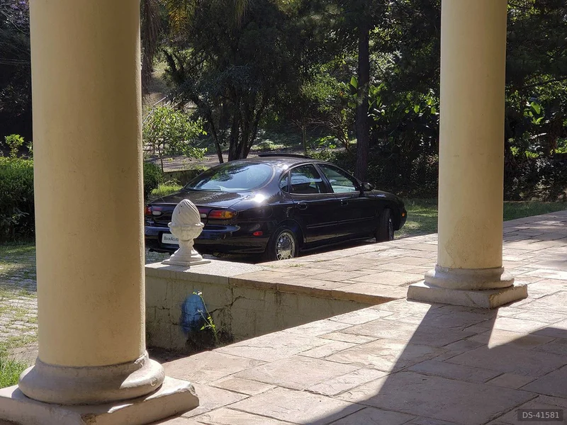 1997 Ford Taurus in São Paulo 10