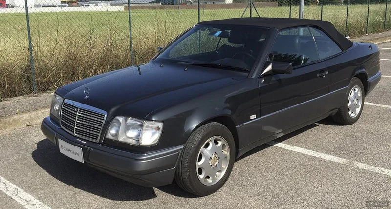 1996 Mercedes-Benz 200ce Cabrio in Valeggio Sul Mincio 5