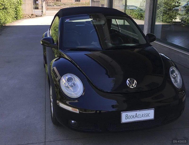 2008 Volkswagen New Beetle in Valeggio Sul Mincio 2