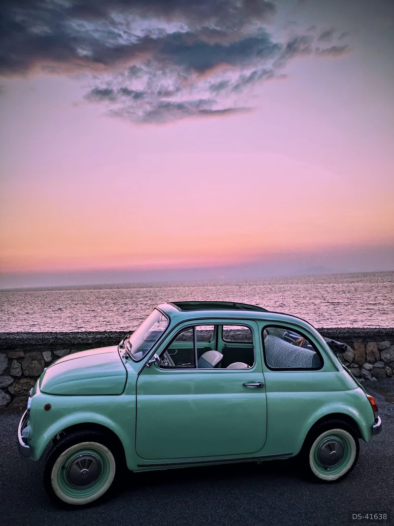 1974 Fiat 500 in Sorrento 3