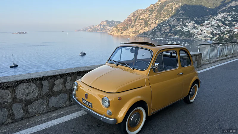 1974 Fiat 500 in Sorrento 5