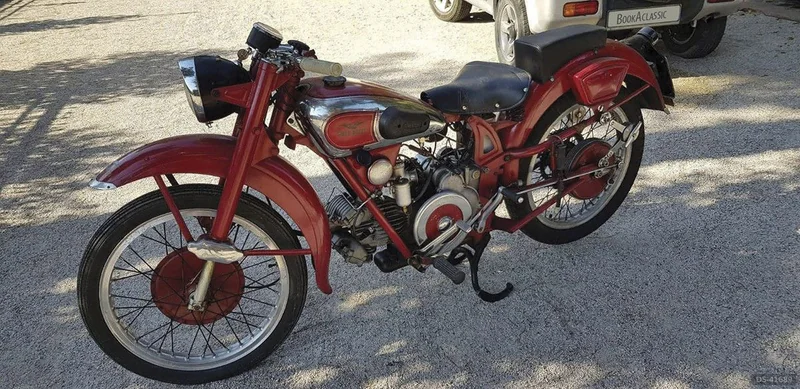 1949 Moto Guzzi Airone 250 in Abano Terme 2
