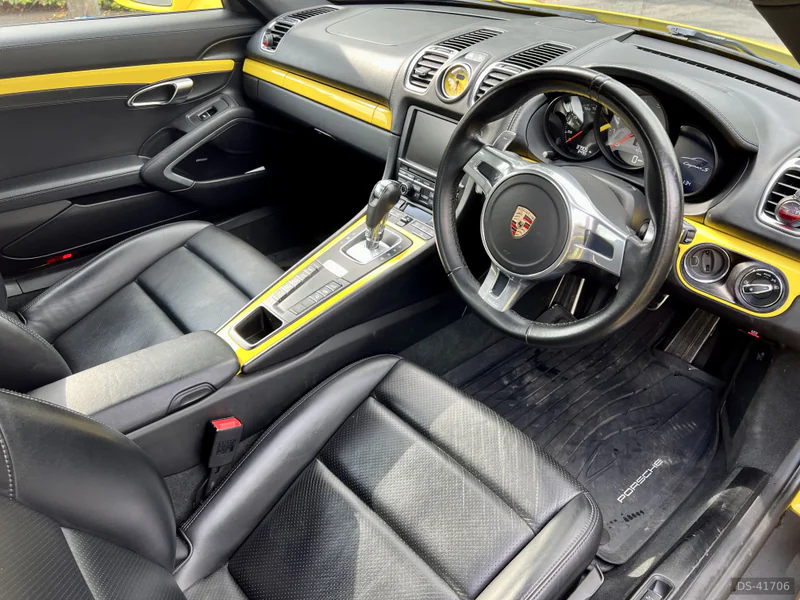 2014 Porsche Cayman Gt4 in Gerrards Cross 9
