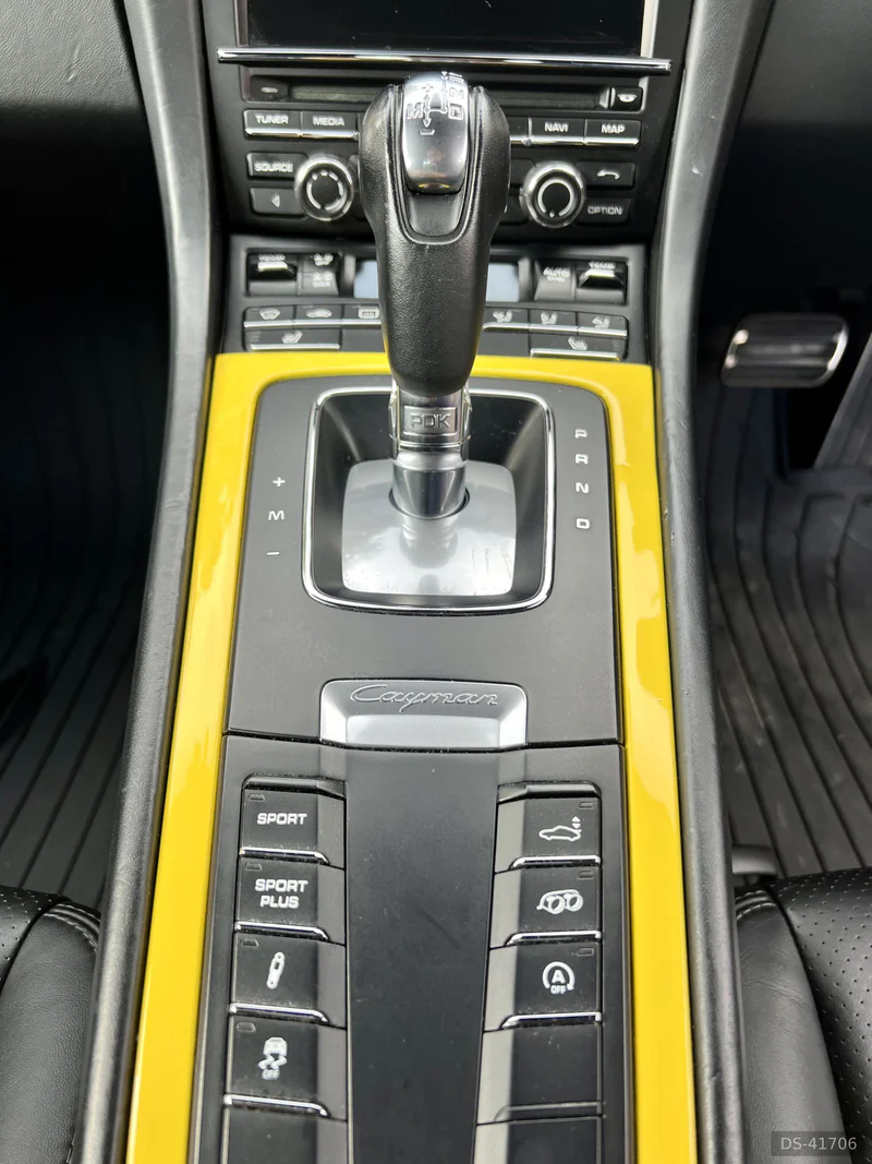 2014 Porsche Cayman Gt4 in Gerrards Cross 10
