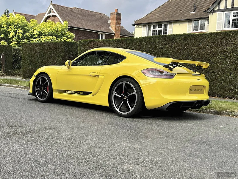2014 Porsche Cayman Gt4 in Gerrards Cross 7