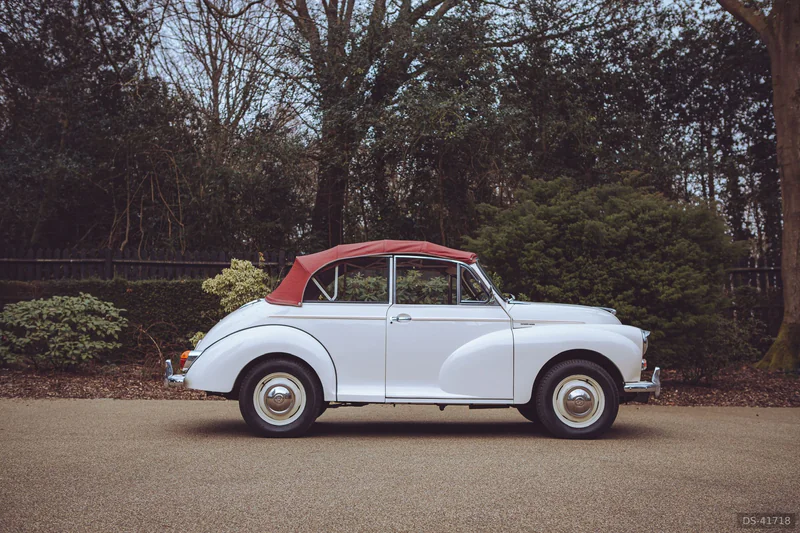 1970 Morris Minor in Oxted 5