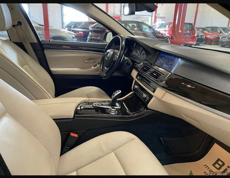 2010 BMW 530d Stationcar in Vanløse 3