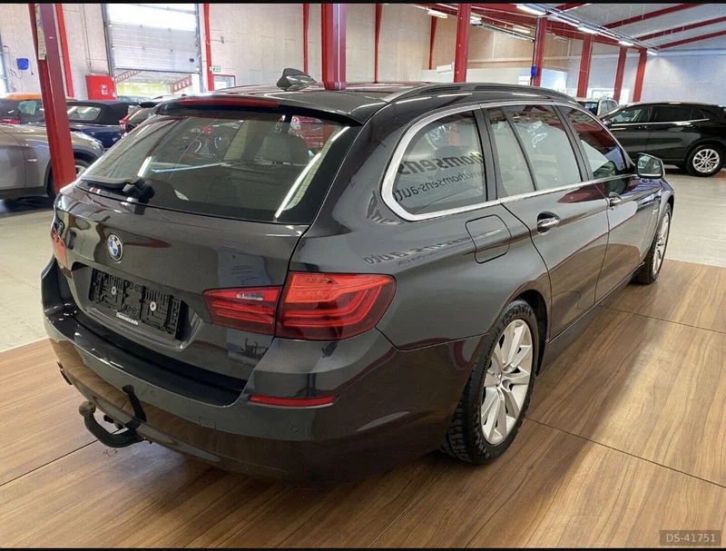 2010 BMW 530d Stationcar in Vanløse 4