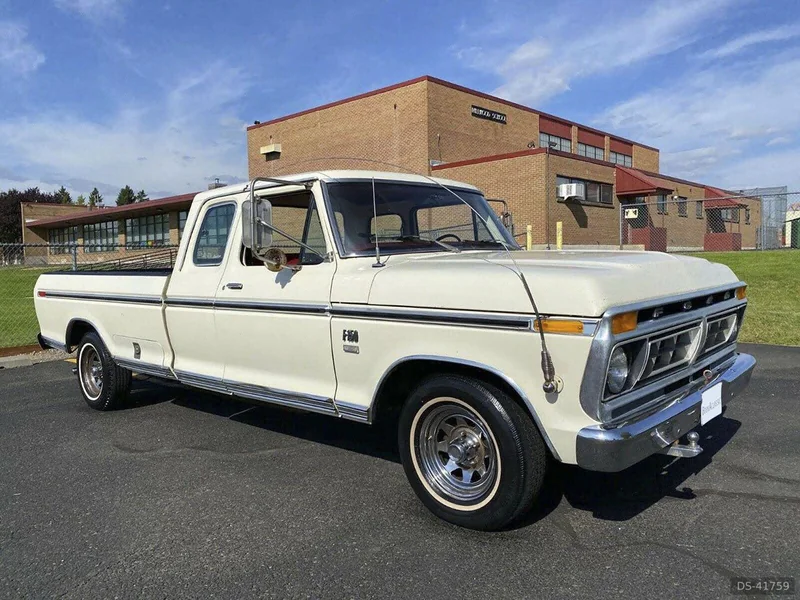 1976 Ford F-150 Ranger Supercab in Reerslev