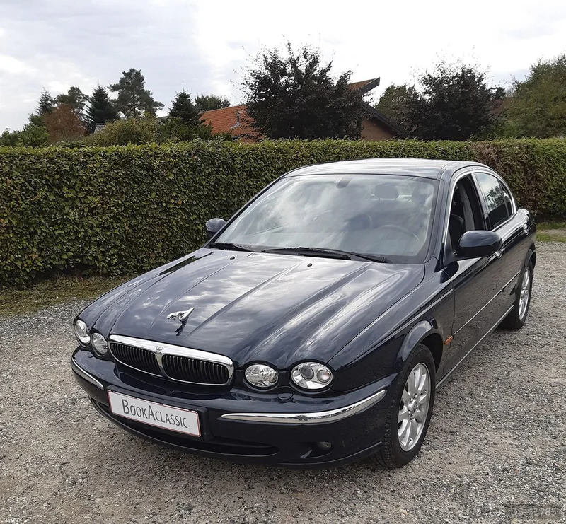 2001 Jaguar X Type in Silkeborg