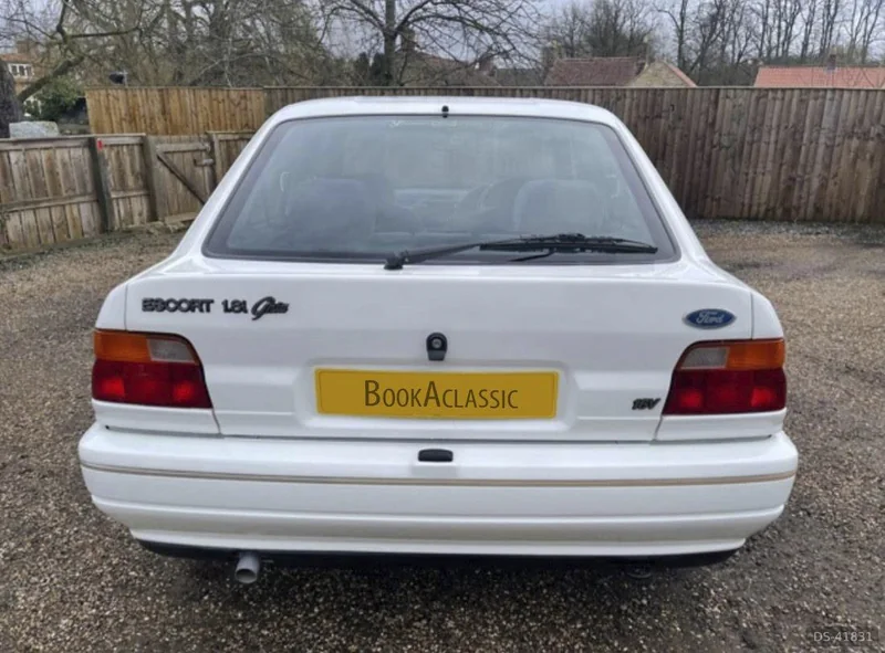 1992 Ford Escort in Seaham 7