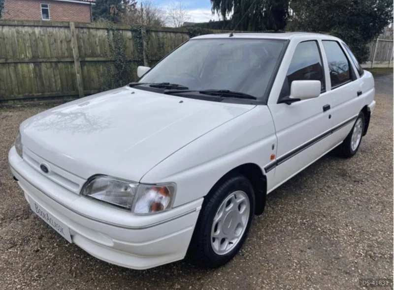 1992 Ford Escort in Seaham 2