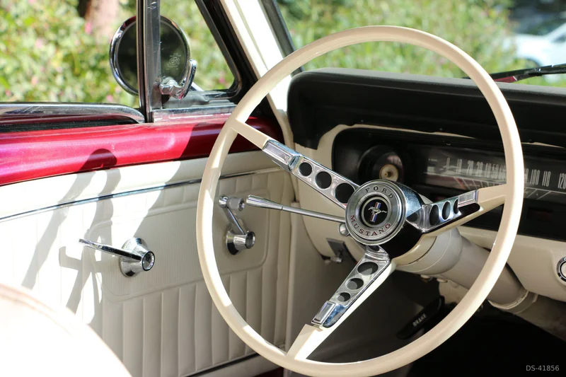 1964 Ford Mustang in Cobham 6