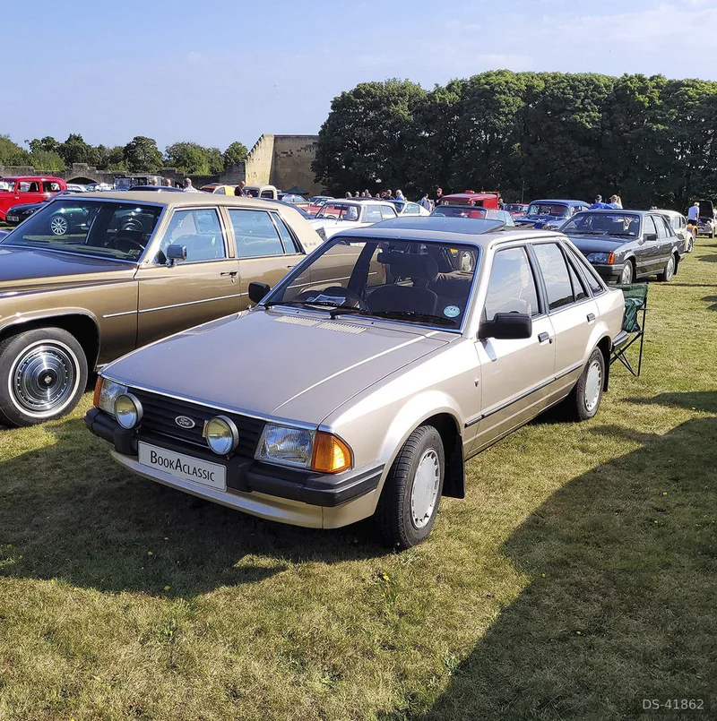 1984 Ford Escort 1.6 Ghia Auto in Seaham 9