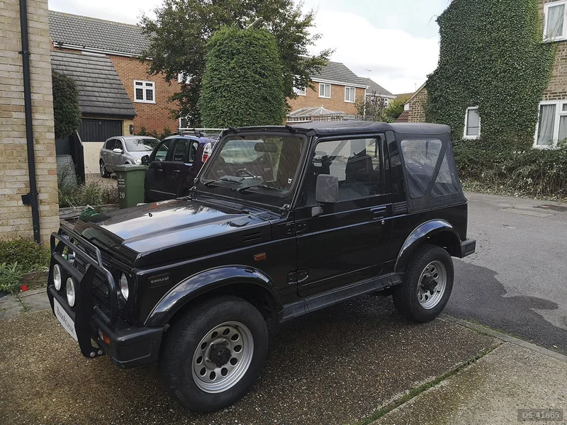 1995 Suzuki Sj413s in Wickford 3