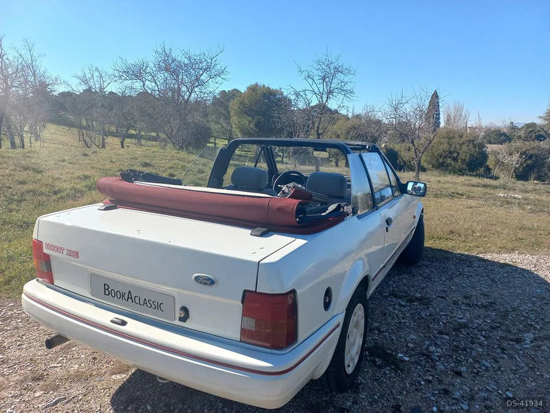 1988 Ford Escort XR3i in Tres Cantos 6