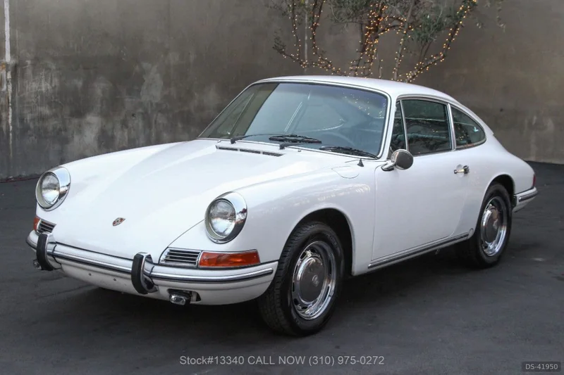 1968 Porsche 912 in London 4