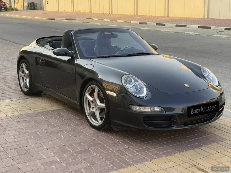 2006 Porsche Carrera 911 in Porto 1