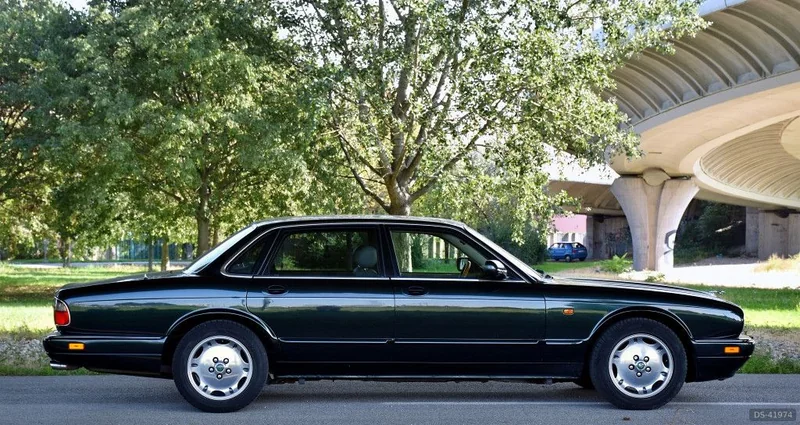 1995 Jaguar XJ Executive in Bratislava 4