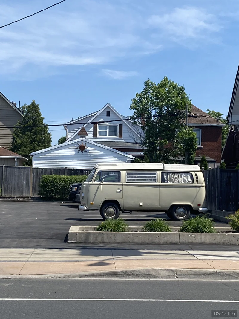 1971 Volkswagen Vw Westfalia in Brantford 2