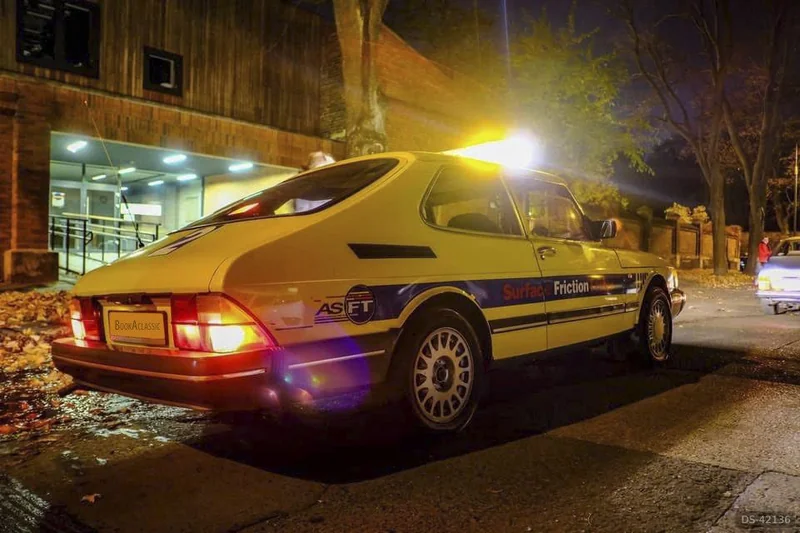 1987 Saab 900 Friction Tester in Warszawa 2