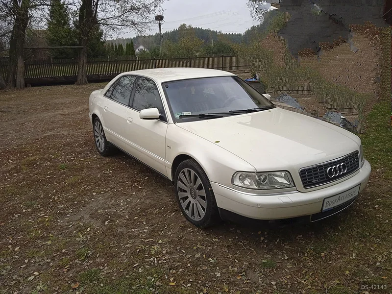 1999 Audi A8 in Warszawa 3