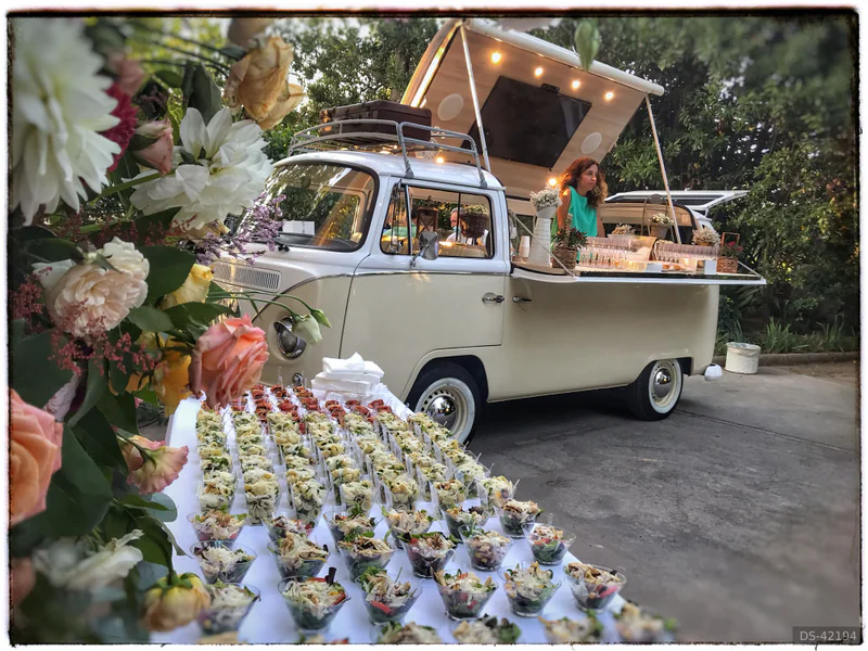 1971 Volkswagen T2 in Sorrento 6