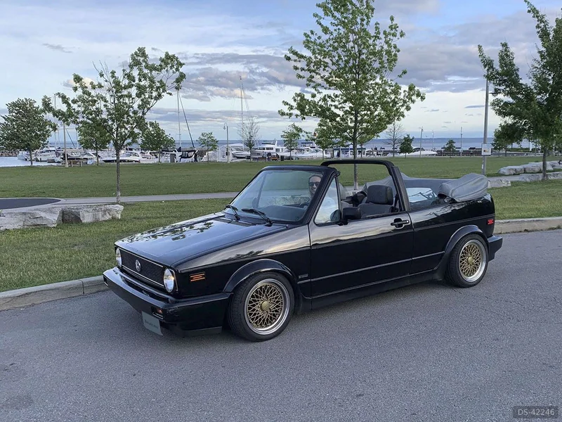 1992 Volkswagen Cabriolet in Burlington 1