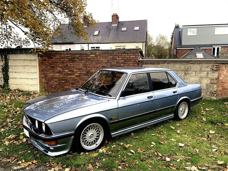 1985 BMW E28 in Chesterfield 2