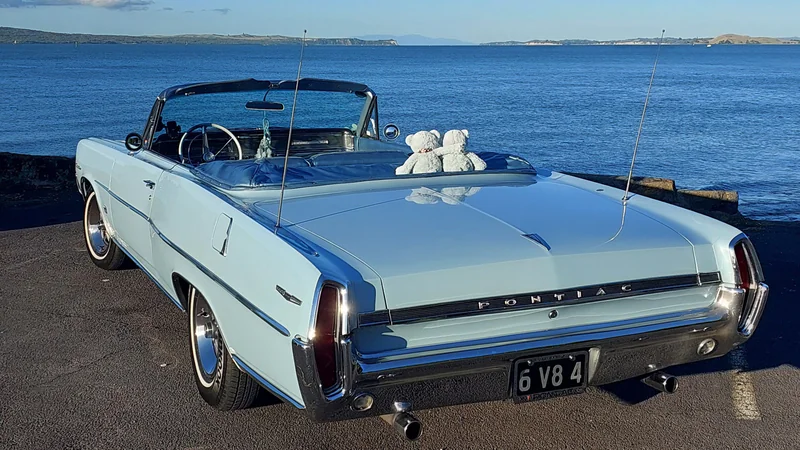 1964 Pontiac Catalina in Auckland 5