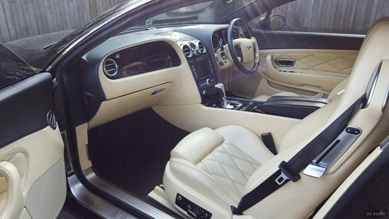 2006 Bentley Continental Gt in Oxford 4