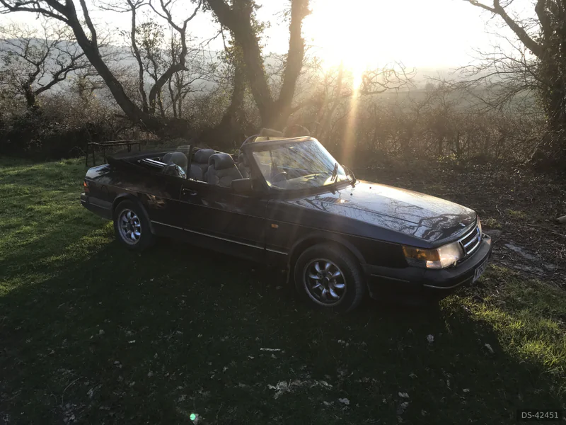 1992 Saab 900 in London 2