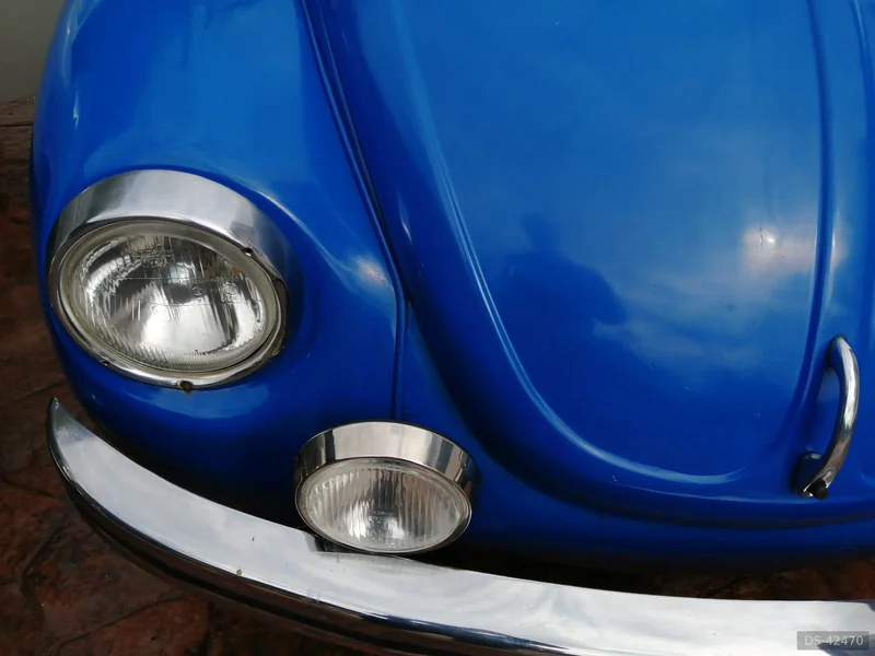 1973 Volkswagen 1303 in Barcelona 4