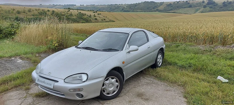 1995 Mazda Mx3 in Dunstable 4