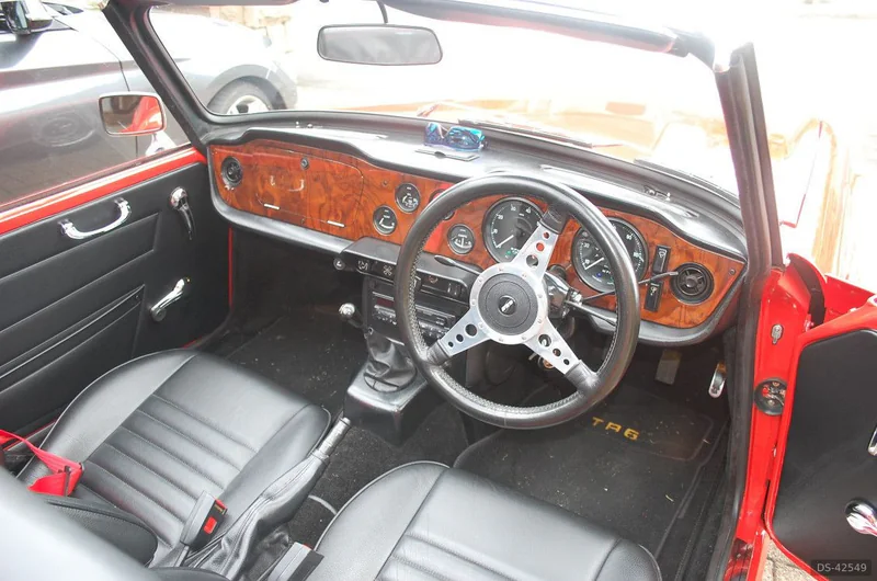 1972 Triumph Tr6 in Inverurie 2