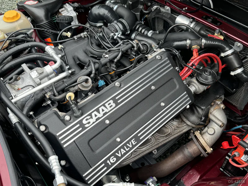 1993 Saab 900 T16s Ruby in Studley 9