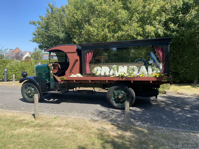 1929 Guy Vintage Guy Funeral Hearse in Whitstable 2