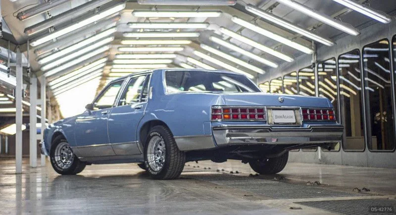 1986 Pontiac Parisienne in Warszawa 6