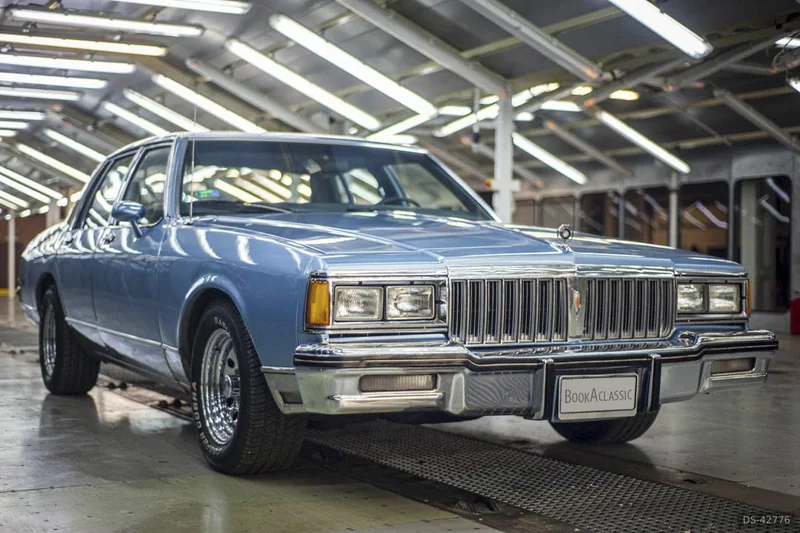1986 Pontiac Parisienne in Warszawa 2
