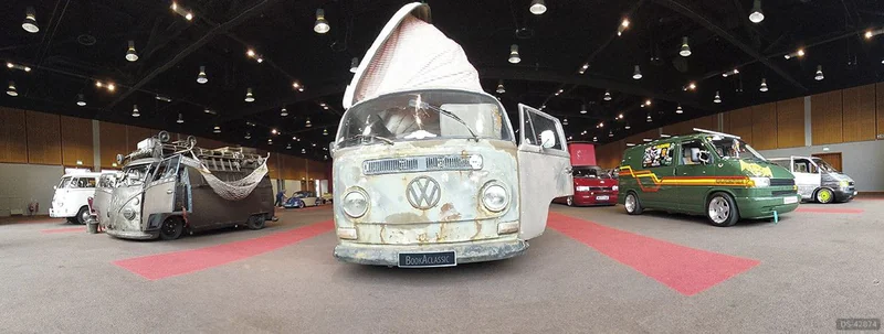 1970 Volkswagen T2 Dormobile in Wrexham 2