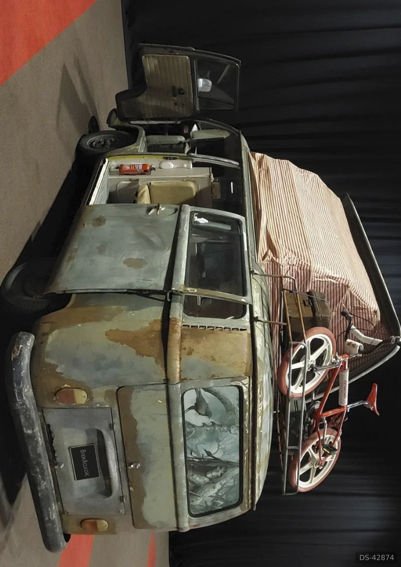 1970 Volkswagen T2 Dormobile in Wrexham 5