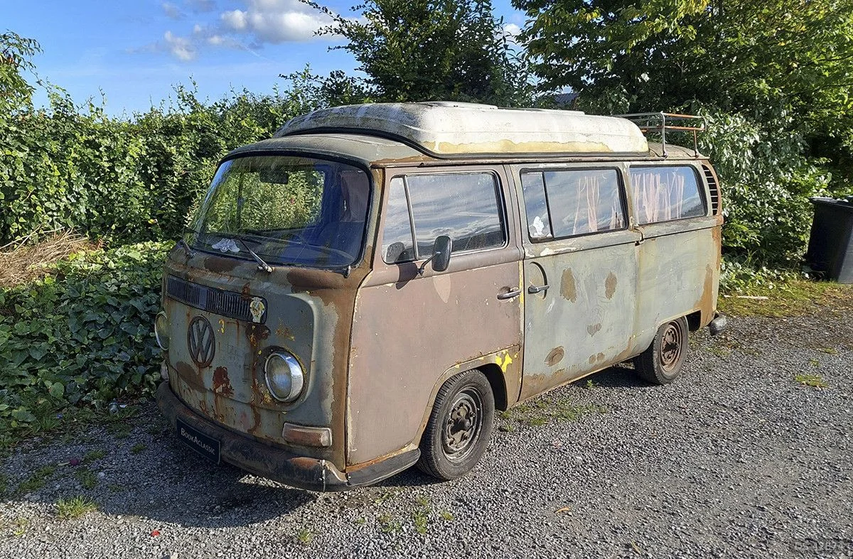 1970 Volkswagen T2 Dormobile