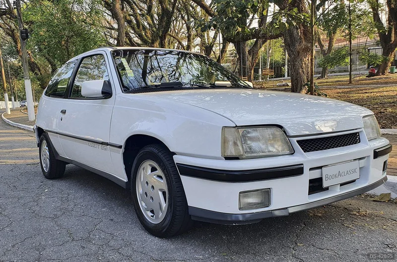 1993 Chevrolet Kadett GSI in São Paulo 3