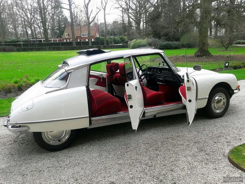 1972 Citroen DS in Bois-Colombes 2