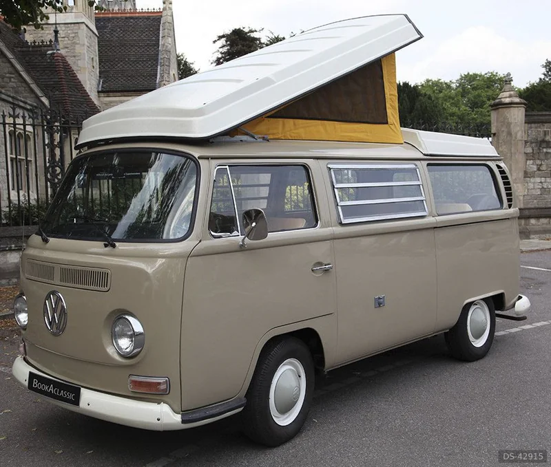 1969 Volkswagen Type 2 Early Bay Campervan in London 6